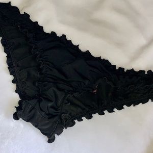 ***SOLD*** Ruffle Scrunch Bikini Bottom
